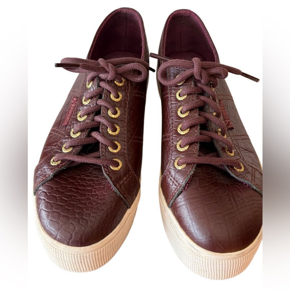 SUPERGA 2750 platform sneakers in burgundy leather with gold eyelets sz 39
